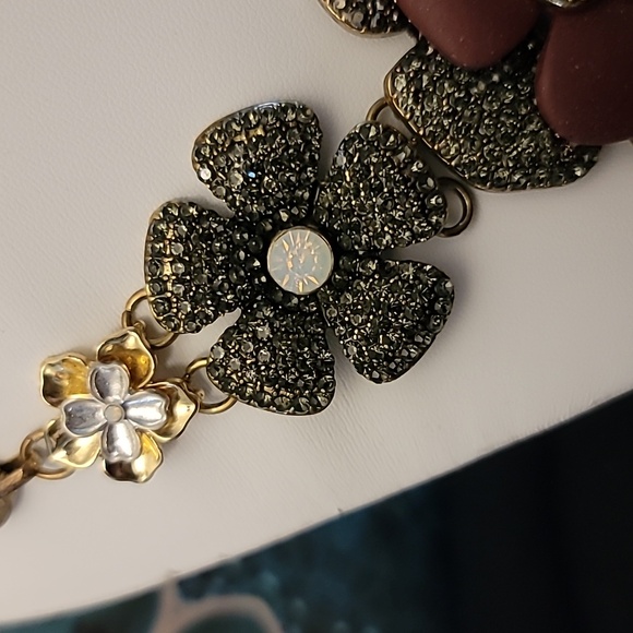 Charming Charlies Necklace - Picture 4 of 5